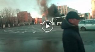 В Санкт-Петербурге протестующие дальнобойщики сожгли автомобиль