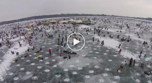 Крупнейшей ледовый турнир по рыбной ловле