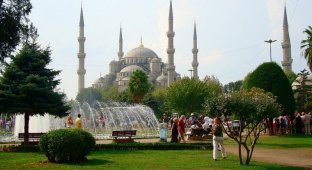 Стамбул. Sultanahmet Camii. Она действительно голубая! (52 фото)