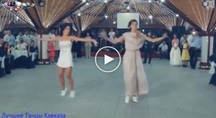 Красивый грузинский стиль танцующих ног