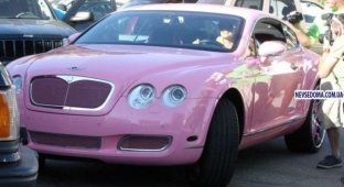 Розовый Bentley Пэрис Хилтон (5 фото)