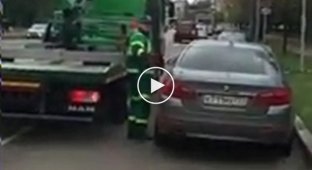 Эвакуация машин по свеже установленным знакам в Москве