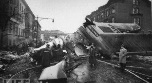 Столкновение самолетов над Нью-Йорком в 1960 году (15 фото)
