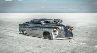 Странные автомобили для странных рекордов (15 фото)