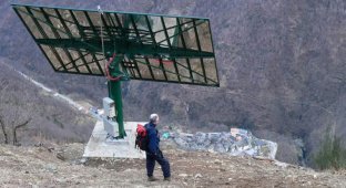 Итальянская деревня строит гигантское зеркало, чтобы не оставаться без света 83 дня (10 фото)