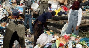 Сборщики мусора в Ираке (12 фото)