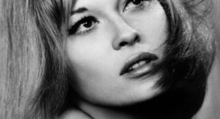 Faye Dunaway (8 фотографий)