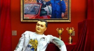 Распорядок дня бывшего президента Украины Виктора Януковича (3 фото)