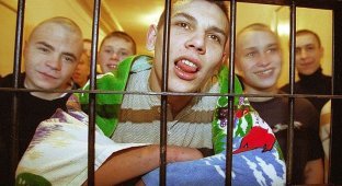 Банды малолетних преступников терроризируют регионы России (4 фото + 1 видео)