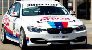 Команда ADF Motorsport подготовила новую BMW 3-Series для гонок (14 фото)