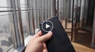 Как украинский блогер сбросил iPhone 7 с самого высокого здания в мире