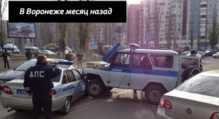 Суровые воронежские полицейские на УАЗах (2 фото)