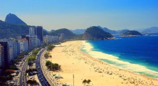 Пляж Копакабана. Визитная карточка Рио-де-Жанейро ... (20 фото)