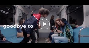 Motorola сняла проморолики в киевском метро и Жулянах