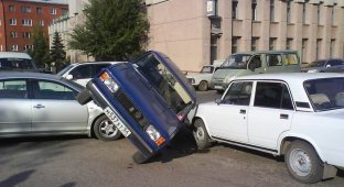 Авария в Омске (4 фотографии)