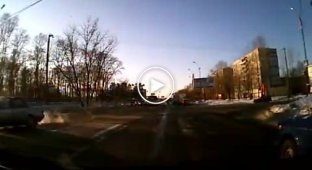 Сбил двух пешеходов во Владивостоке