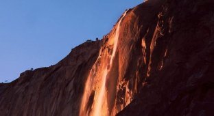 Огненный водопад (4 фото)