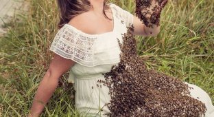 Беременная женщина позирует с 20 000 живых пчел ради сумасшедшей фотосессии (5 фото)
