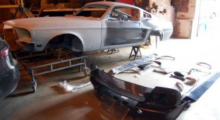 Диван, изготовленный по матрице заряженного Ford Mustang Fastback (24 фото)