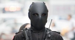 Баллистическая маска бойцов спецназа (5 фото)