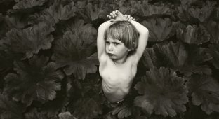 Лучшие детские фото в черно-белых тонах (17 фото)