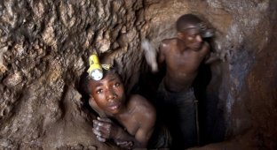 Работа на рудниках в Конго (22 фото)