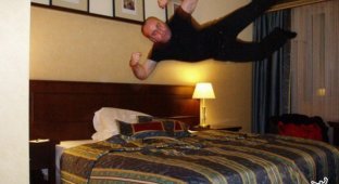Прыжки в отелях (10 фото)