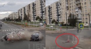 В Петербурге пассажира авто выбросило на дорогу во время столкновения машин (5 фото + 1 видео)
