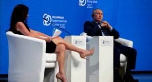 Хэдли Гэмбл - журналистка с длинными ногами, которую высмеял Владимир Путин (13 фото + видео)
