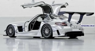 Mercedes начал продажи гоночного SLS AMG GT3 (10 фото)