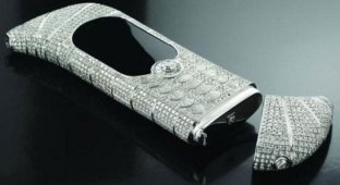 "Le Million" Piece Unique - самый дорогой телефон в мире (14 фото)