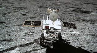 Китайский луноход впервые в истории добыл образцы лунной мантии (2 фото)