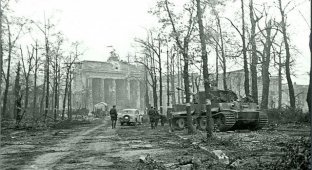 Интересные архивные фотографии: Берлин 1945 года (38 фото)