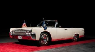 Один из двух лимузинов, на которых президент Джон Кеннеди ездил в день убийства, выставят на аукцион (16 фото)