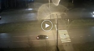 В Петрозаводске 13-летняя девочка попала под машину