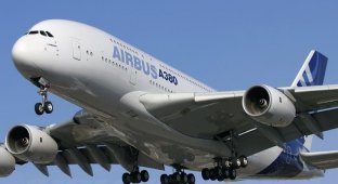 Внутри летающего гиганта Airbus A380 (32 фото)