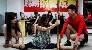 Из жизни китайских танцовщиц (10 фото)
