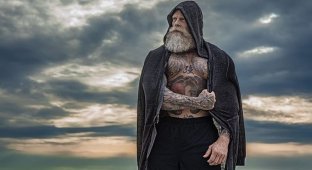 Хуан Рекерс — татуированный культурист в самом расцвете сил (20 фото)