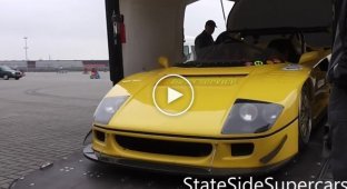 Выгрузка эксклюзивной Ferrari F40