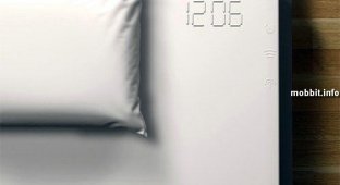 Мечтать не вредно: будильник, встроенный в простынь (6 фото)