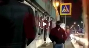 Сотрудник полиции устроил дебош в московском клубе