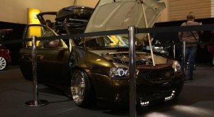 Подборка тюнинговых машин с автошоу Essen Motor Show 2011 (40 фото)