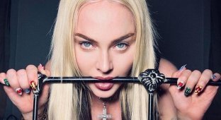 Мадонна шокировала поклонников новой серией откровенных фотографий (13 фото)