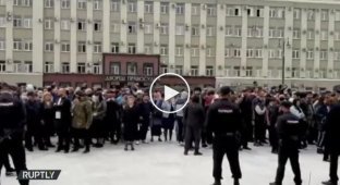 Первый в РФ митинг против самоизоляции прошёл во Владикавказе