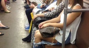 "Модники" в метро (20 фото)