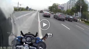 Встреча двух мотоциклистов