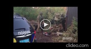 2 полицейских ранены, подозреваемый убит во время задержания в Киевской области