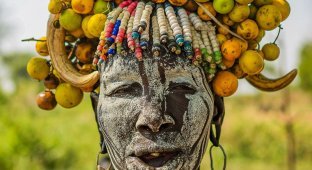 Причудливая красота женщин эфиопских племен (12 фото)