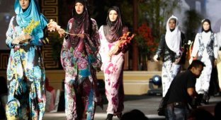 Фестиваль исламской моды в Малайзии (18 фото)