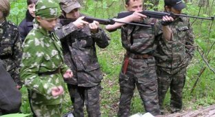 Как под Киевом тренируют будущих пророссийских "террористов"